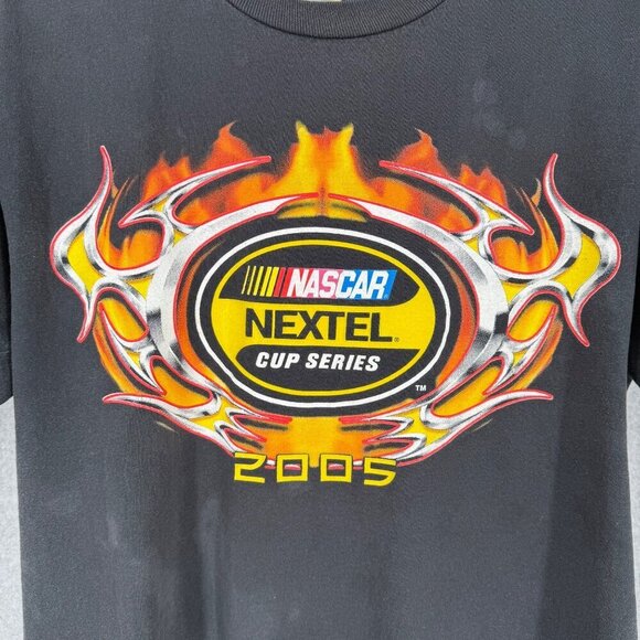 Nascar VTG Nextel Cup Series T Shirt Size M Black 2005 Graphic Distressed Flame - Picture 2 of 13